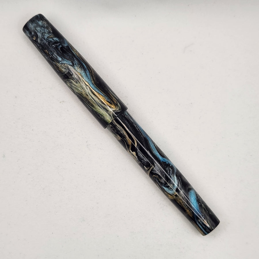 IKE Fountain Pen - Into the Void