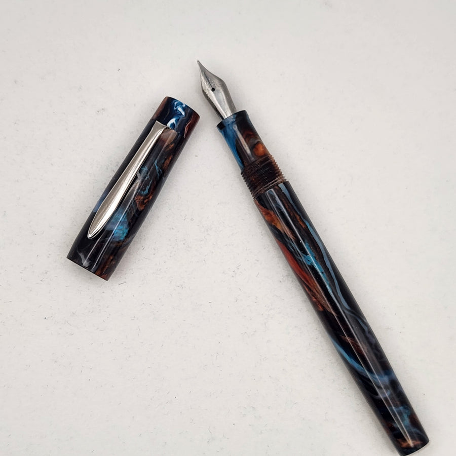 Long Mercury Pocket Fountain Pen - Arizona Abalone with clip