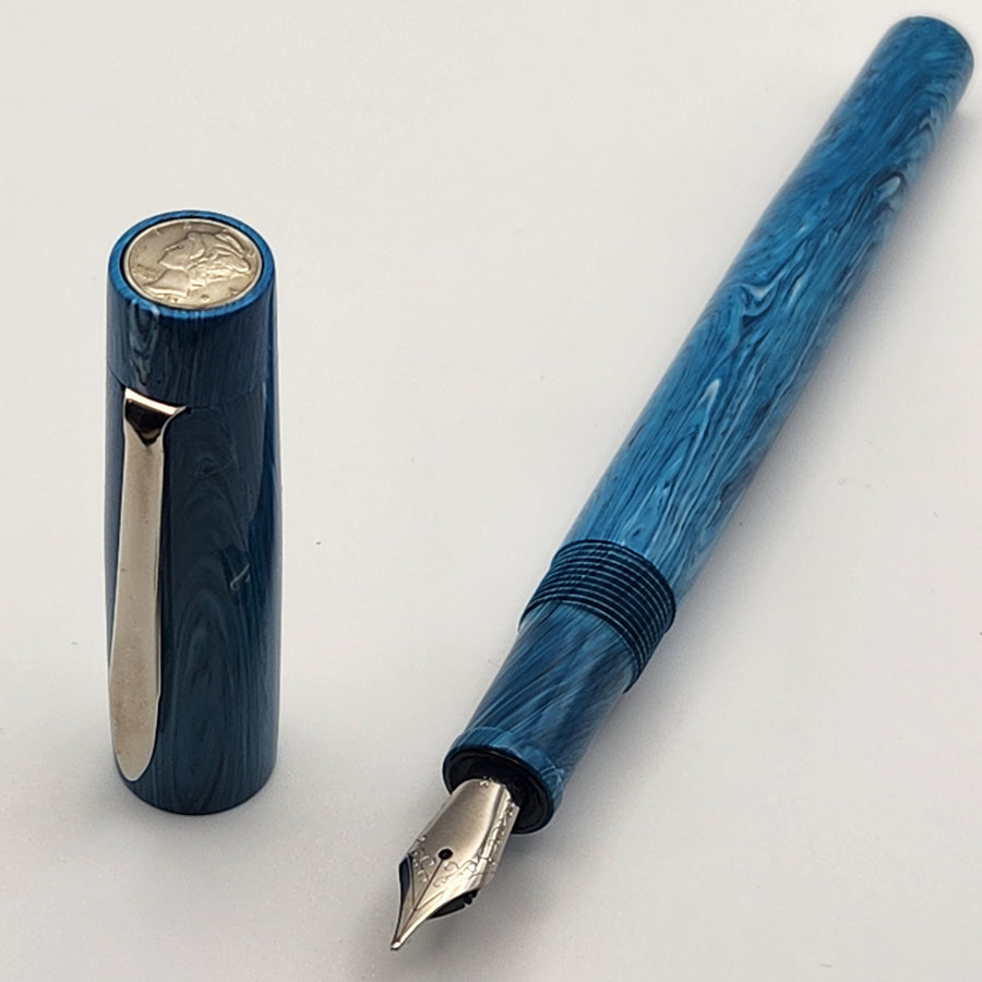 Long Mercury Pocket Fountain Pen - Blue Swirl Juma - clip