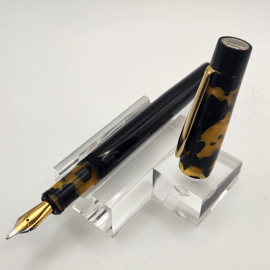 "Honey Noir & Black" Mercury Convertible Fountain Pen / Rollerball with clip