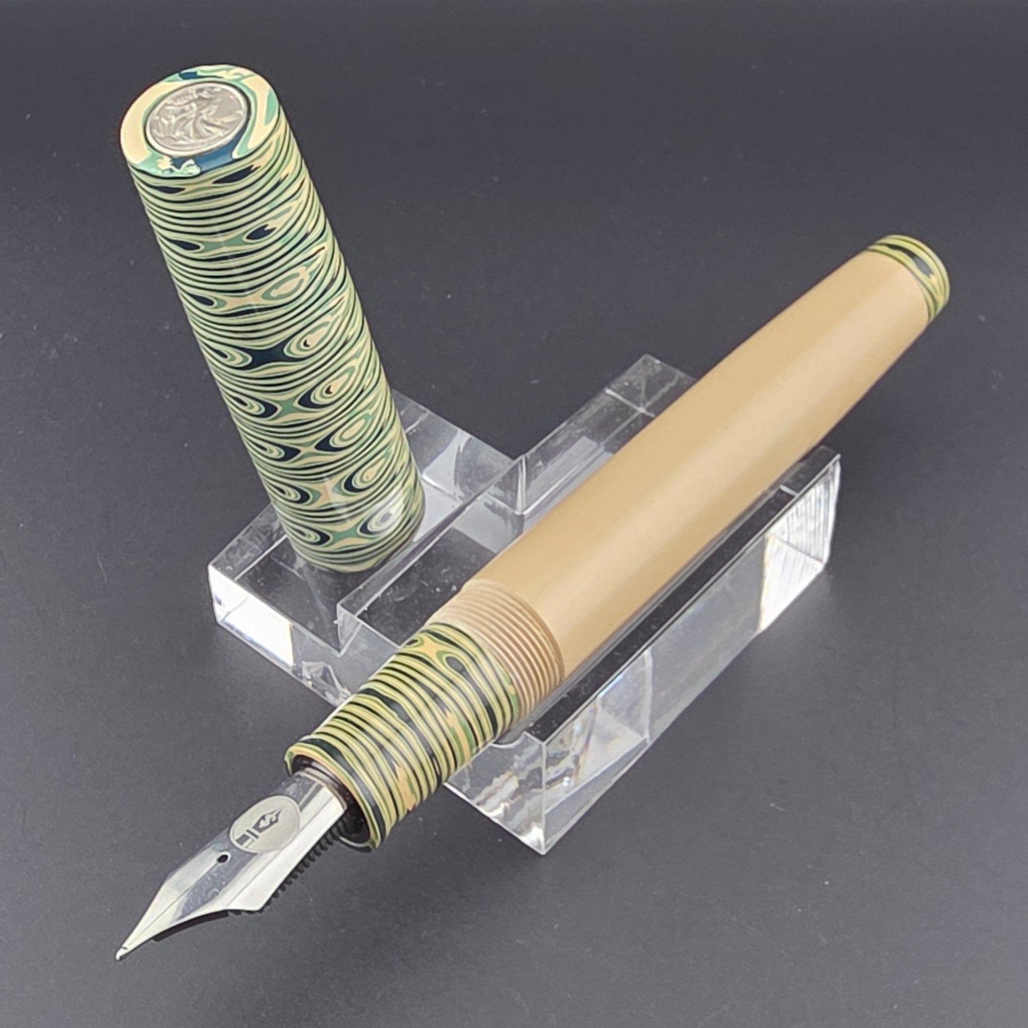 Anton 629 - Liberty #8 Fountain Pen - DaveDollarCustomPens