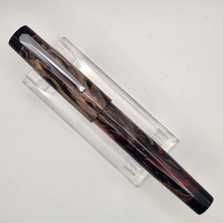 "Augusta Theater" - Liberty Fountain Pen - 8 Nib with clip - DaveDollarCustomPens