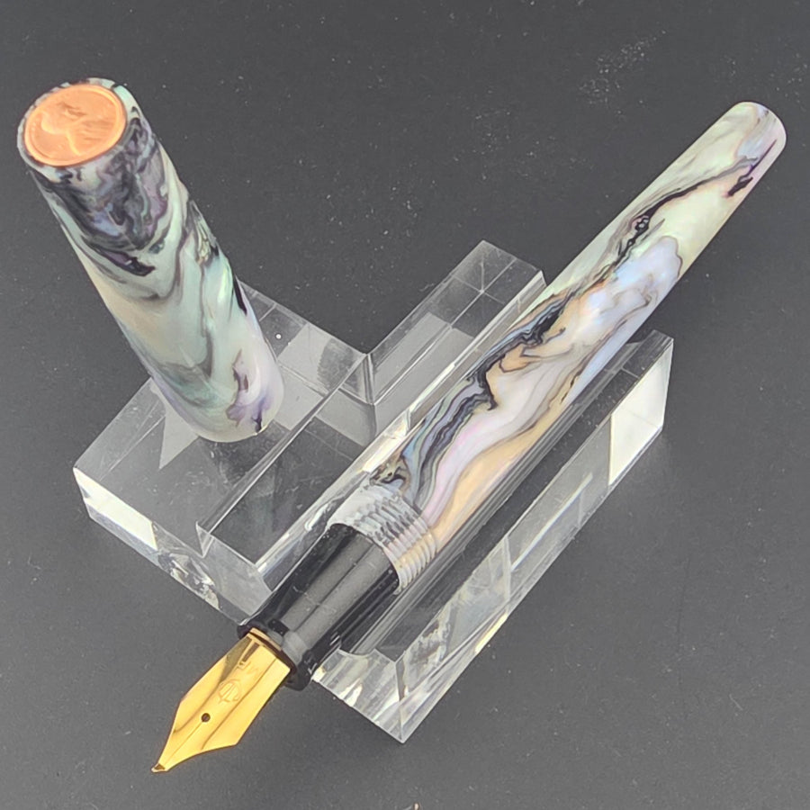 "Papillon Light" - Fude Freedom fountain pen - DaveDollarCustomPens