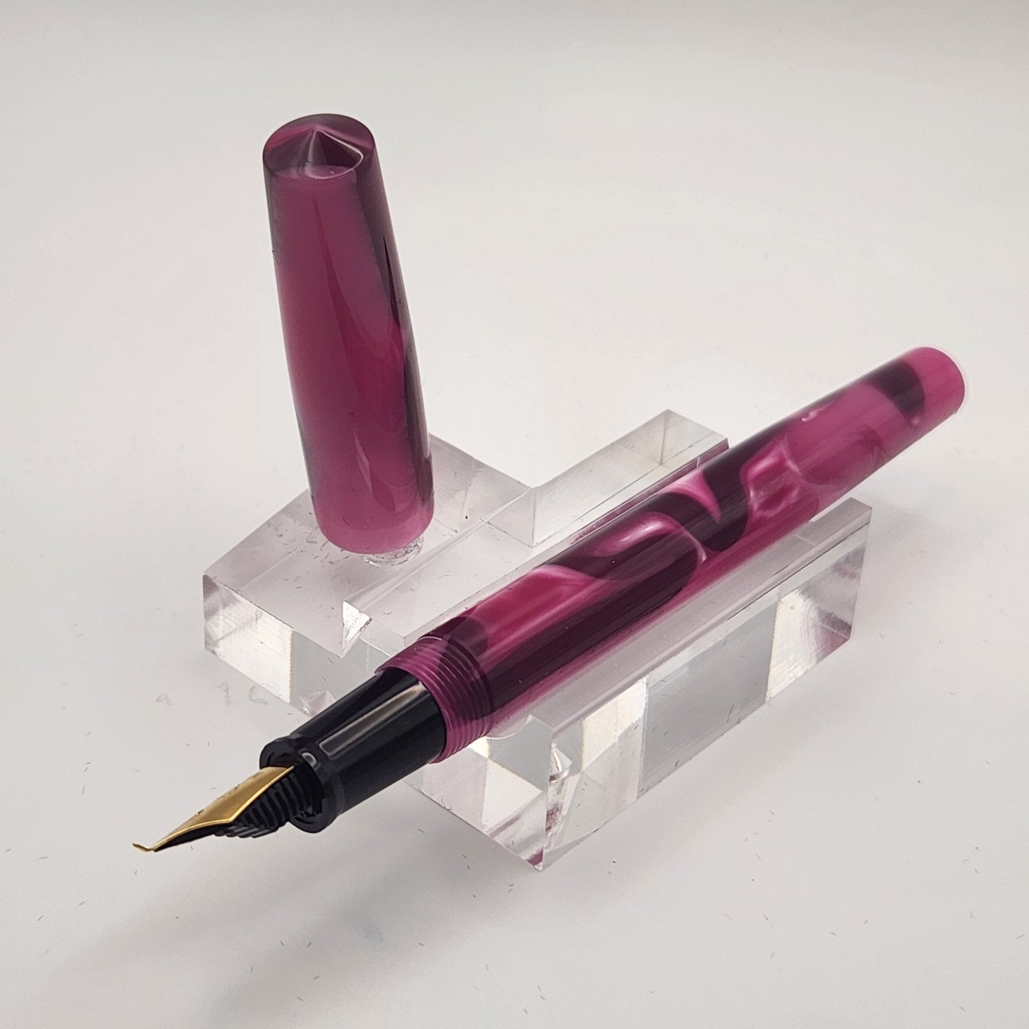"Pink Ribbons" - Fude Freedom fountain pen - DaveDollarCustomPens