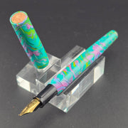 "Stacy's Mom" - Fude Freedom fountain pen - DaveDollarCustomPens