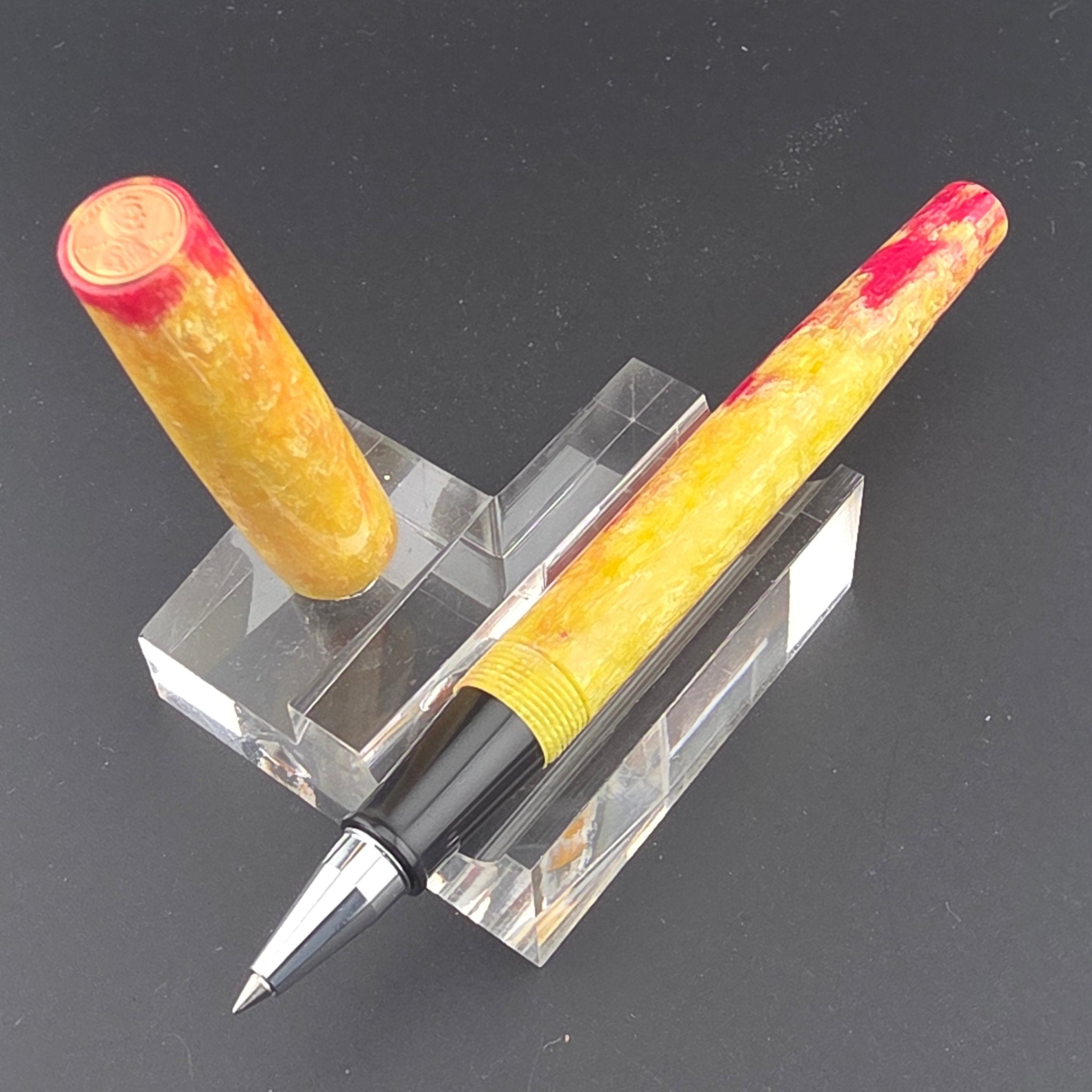 "Vandy Ruby" - Fude Freedom fountain pen - DaveDollarCustomPens