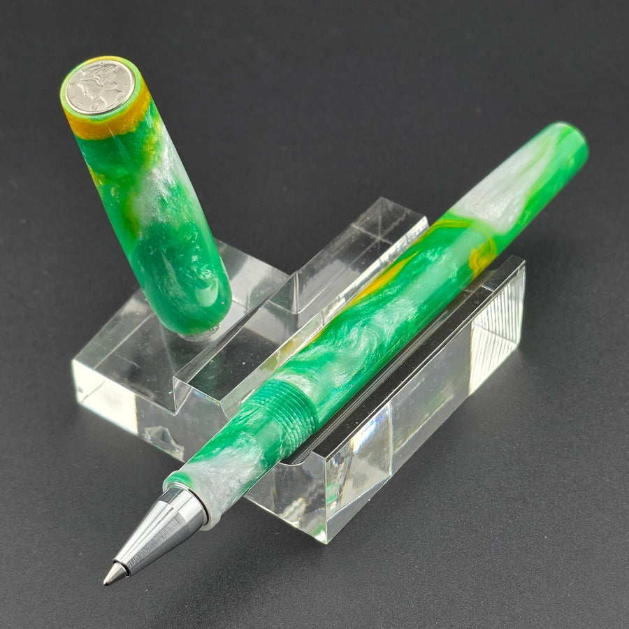 "Wolf's Peridot" Mercury Convertible Fountain Pen / Rollerball - DaveDollarCustomPens